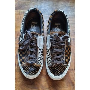 VANS VAULT Men US 8.5 Women US 10 Multicolor Leopard Sneaker Good condition